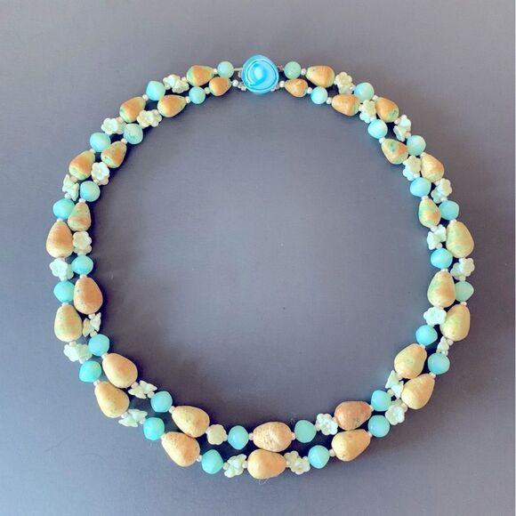 Vintage Japan Flower Bead Necklace - Picture 1 of 5